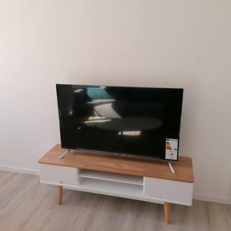 Appartement meublé proche du centre - Wifi/Parking - Appartement 3 Chambres - 12