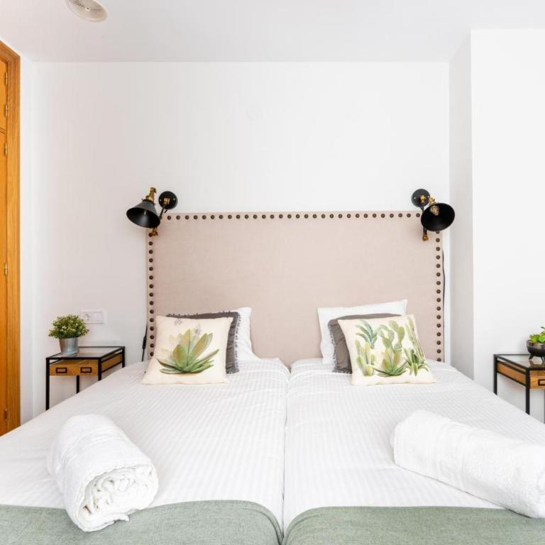 GRAN TERRAZA CON VISTAS A CALLE LARIOS - Apartamento de 3 dormitorios - 16