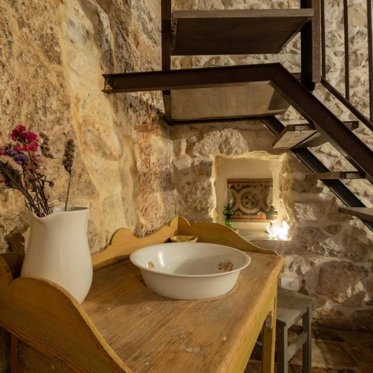 Case-grotte degli Avi, esperienza abitativa in grotta - Appartamento Deluxe - 6