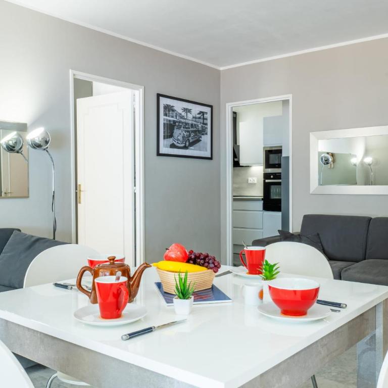 2-Room Apartment with Terrace Sea View - Appartement - 36