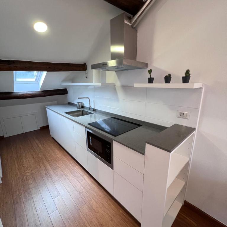Skyline Silence Suite - Appartamento con 1 Camera da Letto - 5