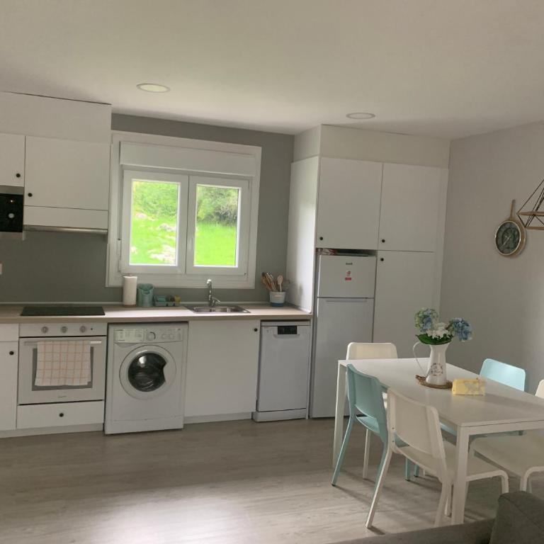 Apartamentos Cañamal - Two-Bedroom House - 6