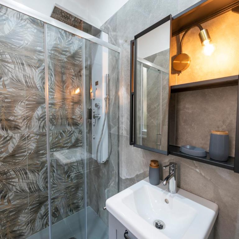 Catone Luxury Rooms - Camera King Superior - 10