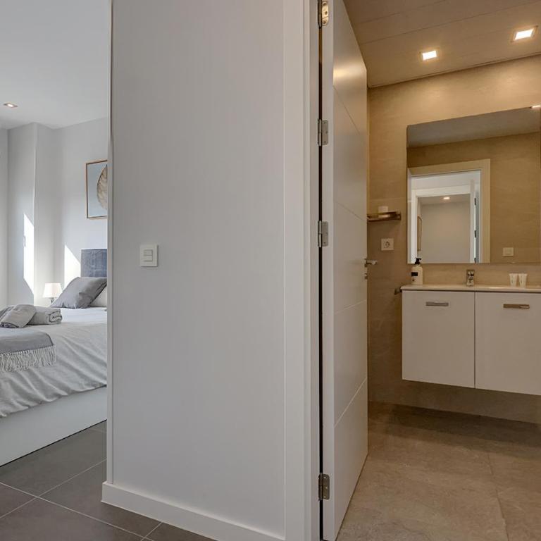 Brand new apartment with pool and SEA VIEW in Marbella - Apartment with Sea View - 27