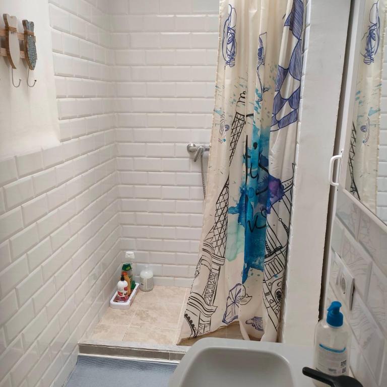 Alba 2 apartamento y Alba 3 habitación con baño - Zweibettzimmer mit Bad - 23