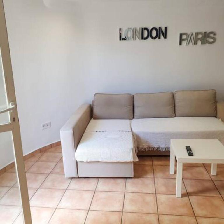 Appartement C dans une villa avec piscine & jacuzzi - Two-Bedroom Apartment - 25