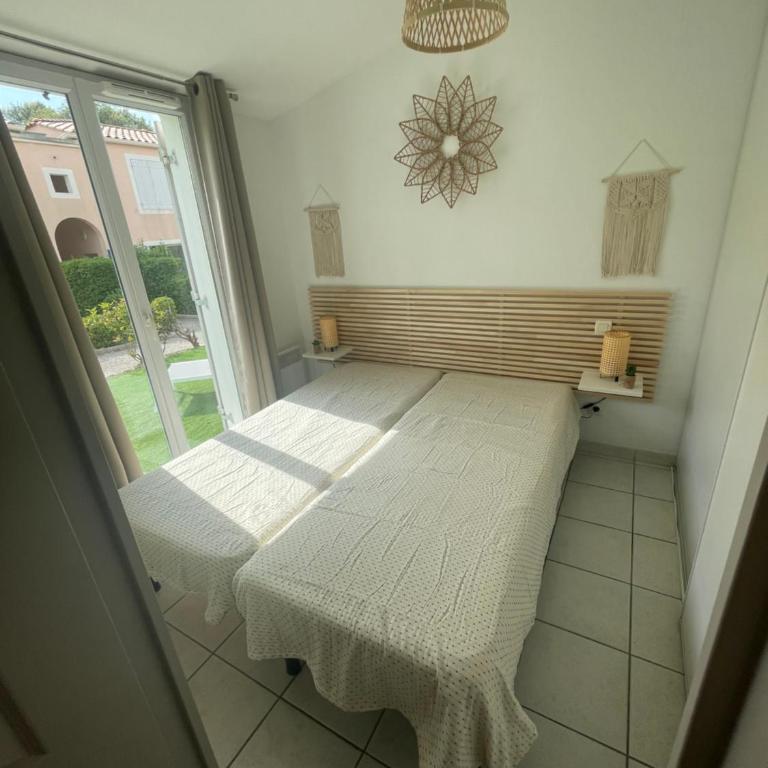 Superbe appartement 6pers avec piscine et jardin - Appartement 3 Chambres - 16