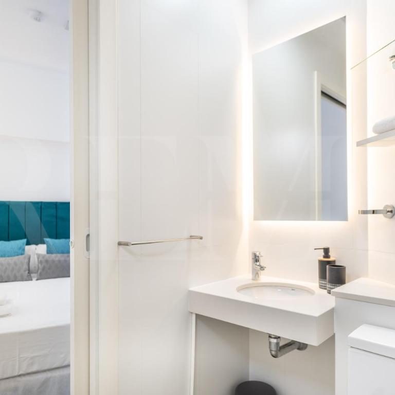 The Genius Suite Picasso-Inspired REMS - Apartamento Dúplex - 26
