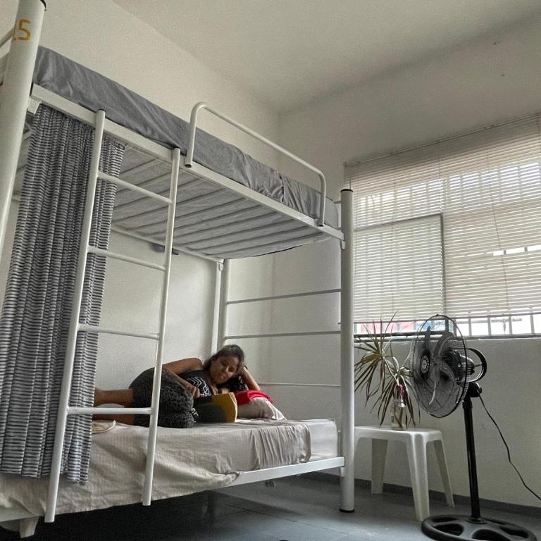 Vive Alegria Hostel - Bunk Bed in Female Dormitory Room - 3