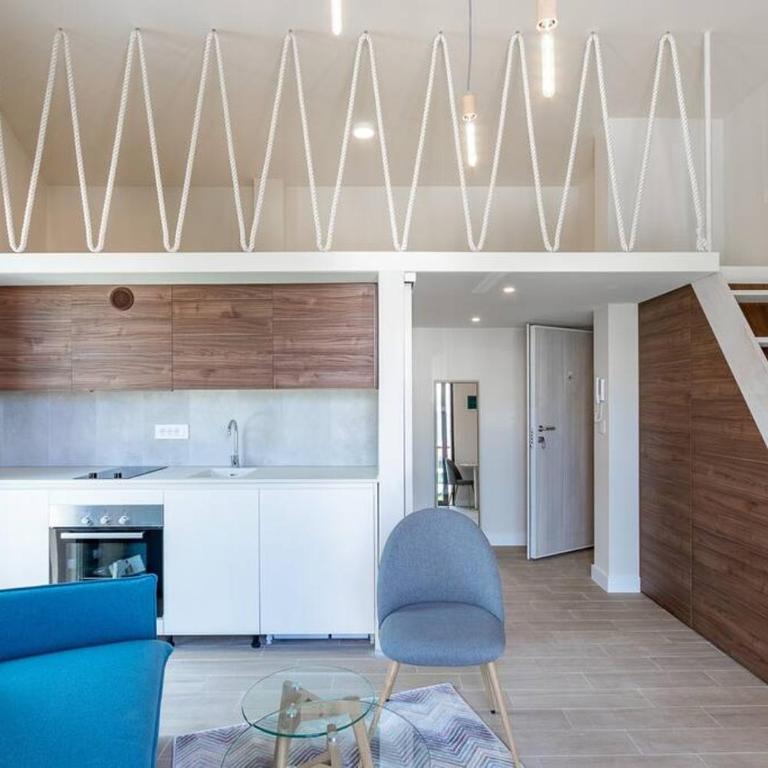 Mini Condos® 13 D1 - Modern Studio with mezzanine - One-Bedroom Apartment - 1