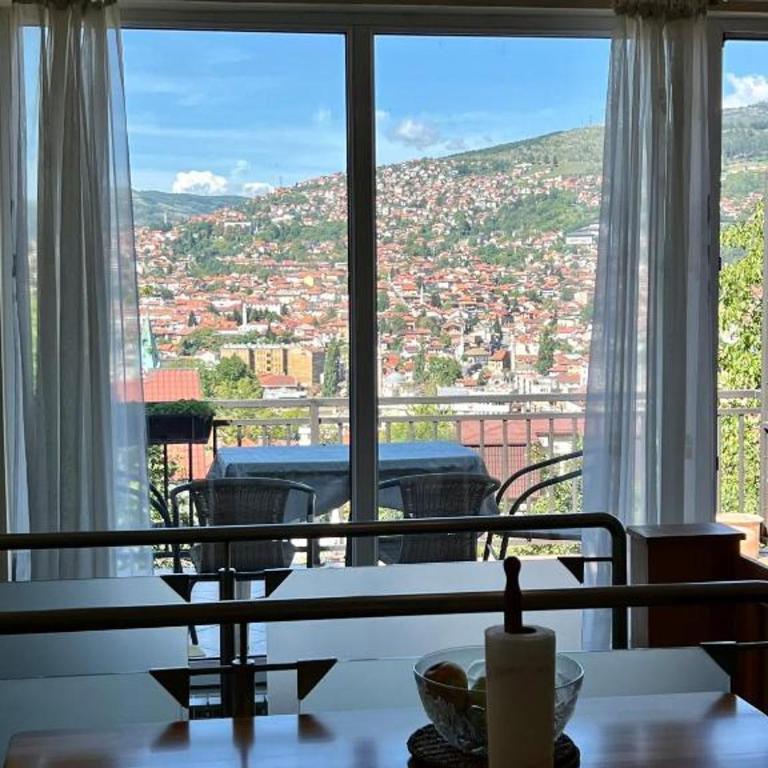 Holiday House Bistrik - Apartman sa Pogledom na Vrt - 17