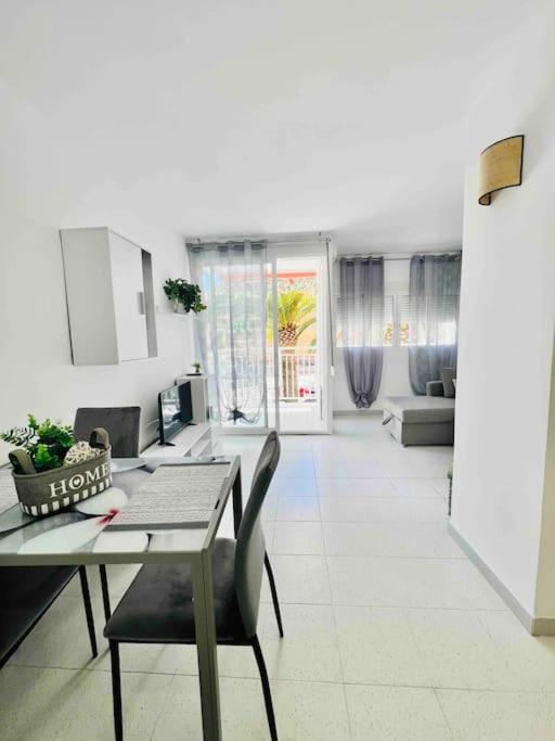 Estudio Coral la Pineda - Studio with Sofa Bed - 6