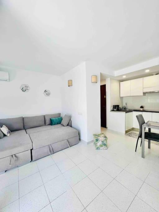 Estudio Coral la Pineda - Studio with Sofa Bed - 9