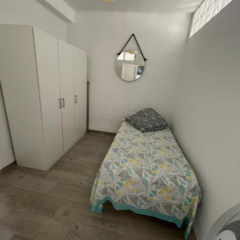 MALVARROSA BEACH FAMILIAR - Four-Room Apartment - 4