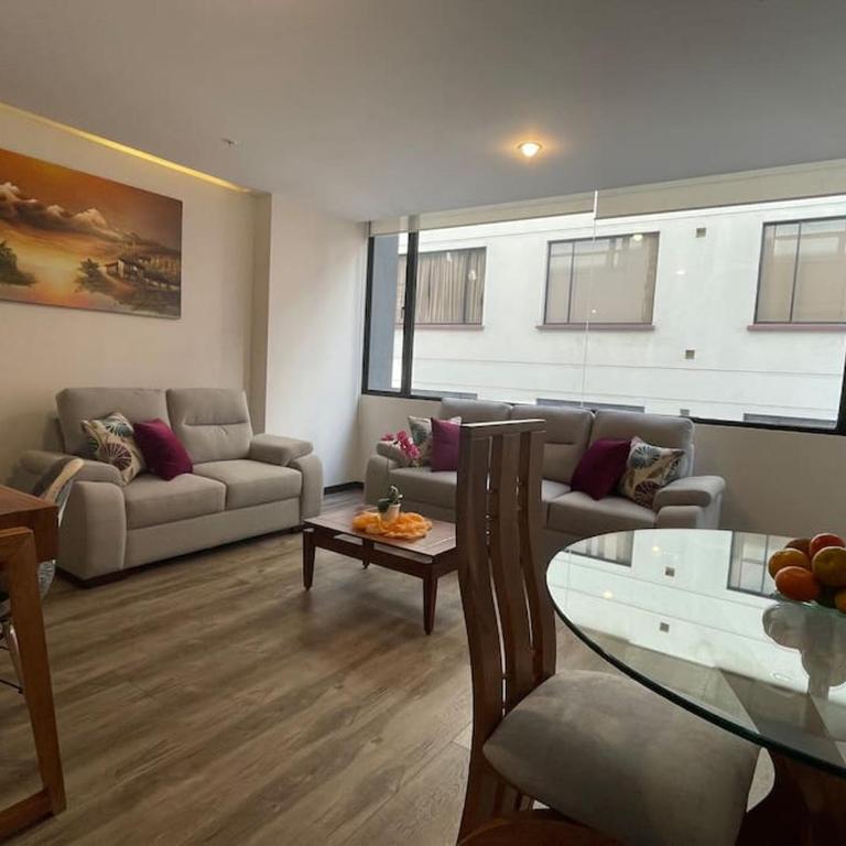 Elegante Suite en la República del Salvador Quito - One-Bedroom Apartment - 8