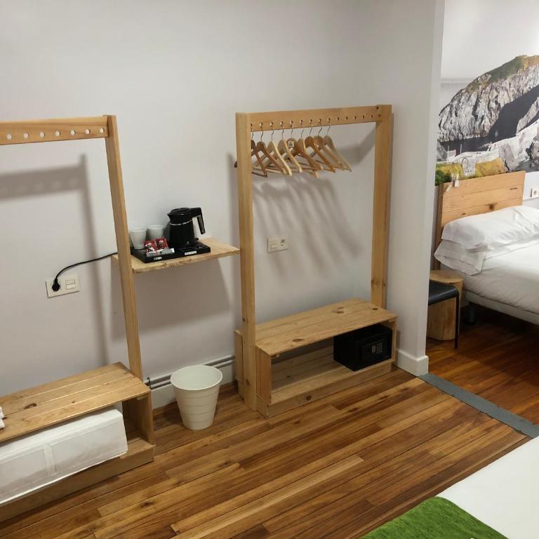 Casual Serantes Bilbao - Habitación Familiar con baño privado - 3