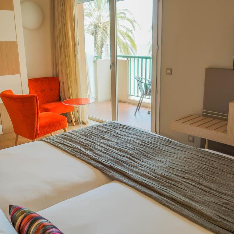 Princess Et Richmond - Chambre Double ou Lits Jumeaux avec Balcon - Vue Latérale sur Mer - 1