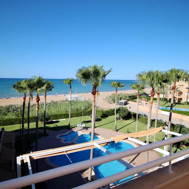 El Amanecer 81 by homeprive - Vacation Home - 16