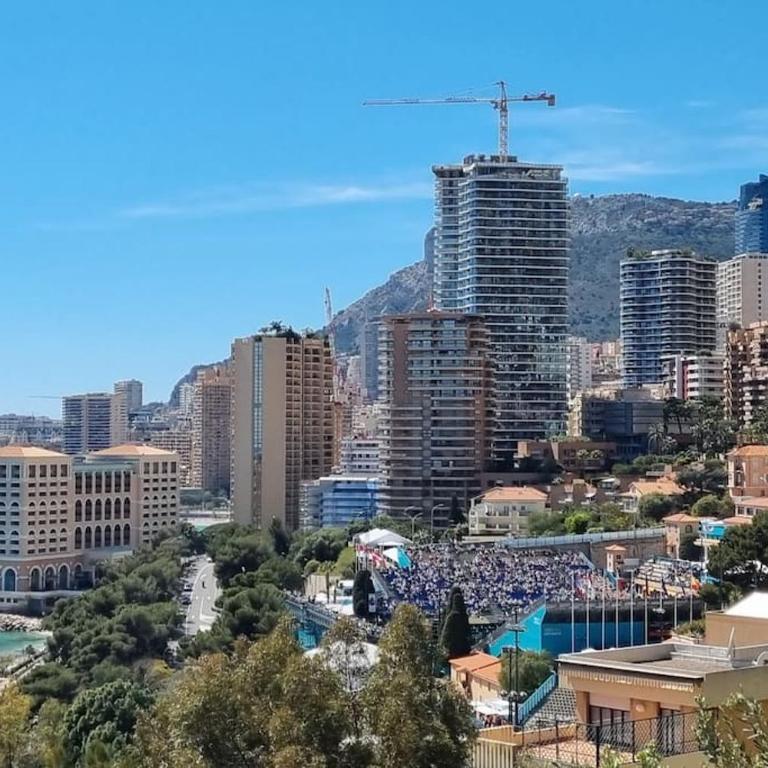 150 m plage, piscine, clim, parking privé, entre Monaco & Menton, calme & Luxe assuré ! - Appartement 2 Chambres - 7