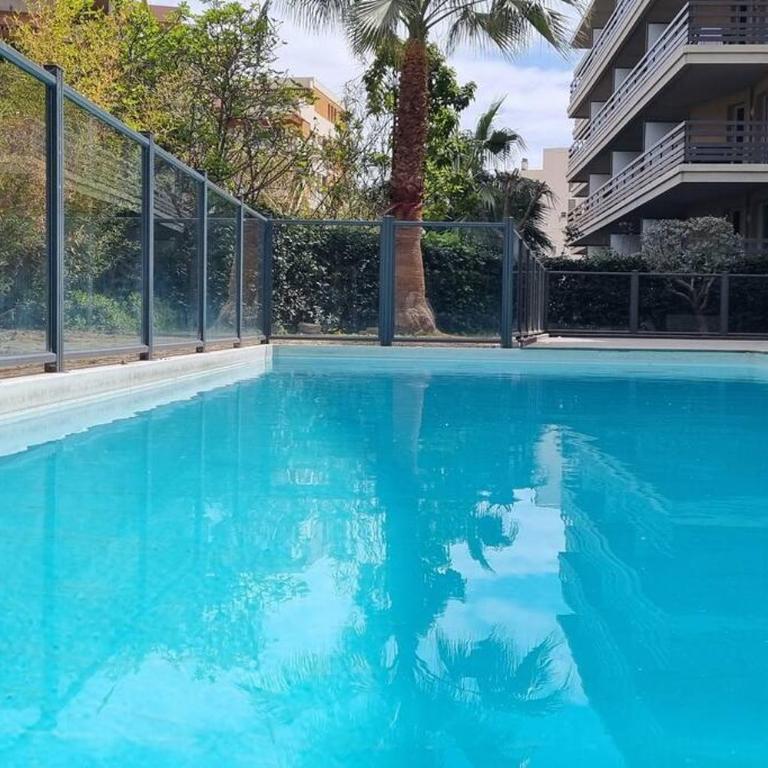 150 m plage, piscine, clim, parking privé, entre Monaco & Menton, calme & Luxe assuré ! - Appartement 2 Chambres - 9
