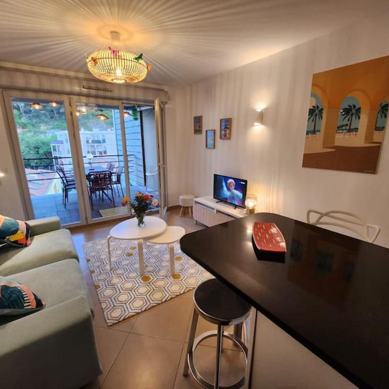 150 m plage, piscine, clim, parking privé, entre Monaco & Menton, calme & Luxe assuré ! - Appartement 2 Chambres - 15