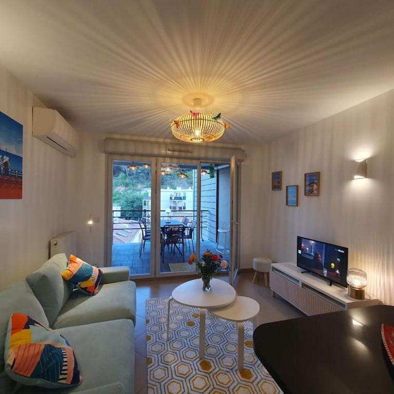 150 m plage, piscine, clim, parking privé, entre Monaco & Menton, calme & Luxe assuré ! - Appartement 2 Chambres - 30