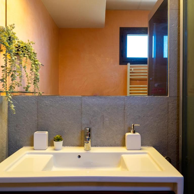 Exclusiva Casa en Centro - Casa de 4 dormitorios - 81