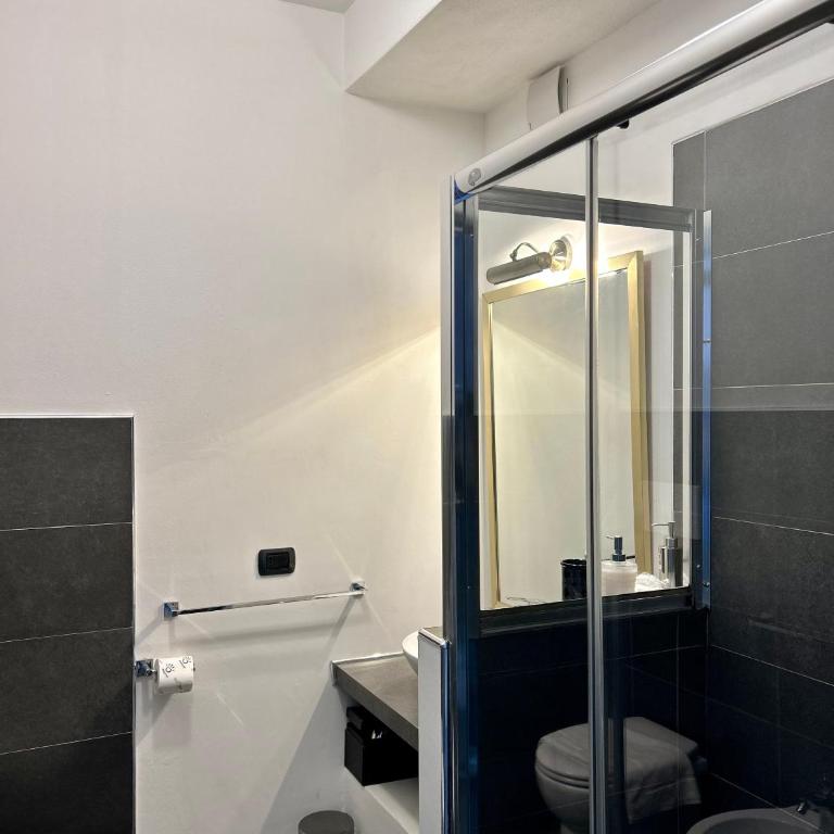 Bibliò Rooms Guesthouse - Camera Matrimoniale/Doppia con Letti Singoli con Bagno Privato - 7