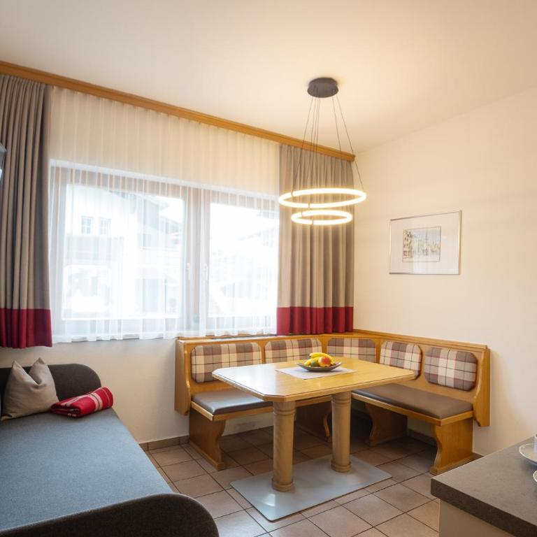 Ferienhaus Helmuth Oberreiter - Apartment mit 2 Schlafzimmern - 1