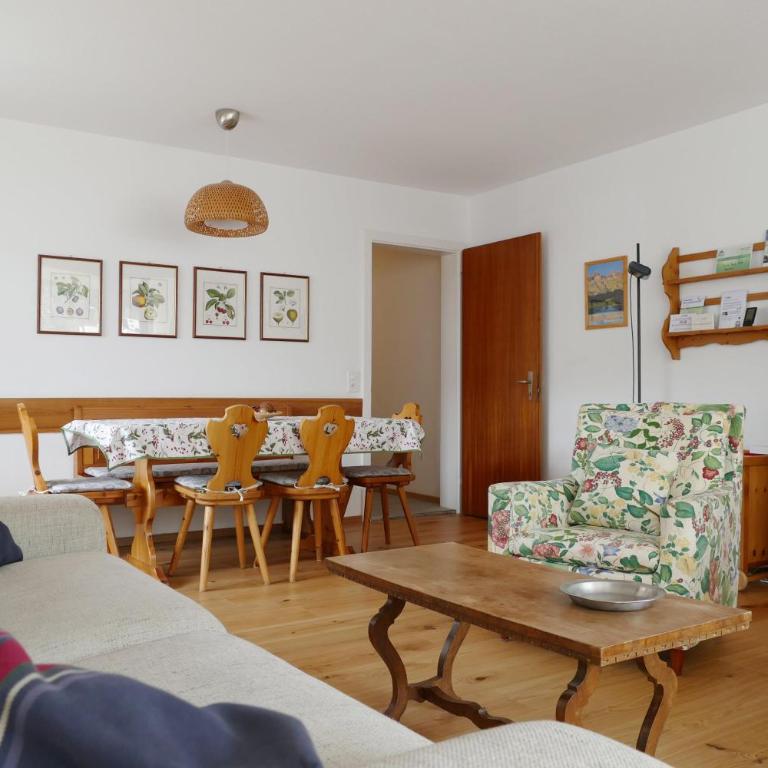 Allod Bad 109 - Apartment mit Blick auf die Berge - 2