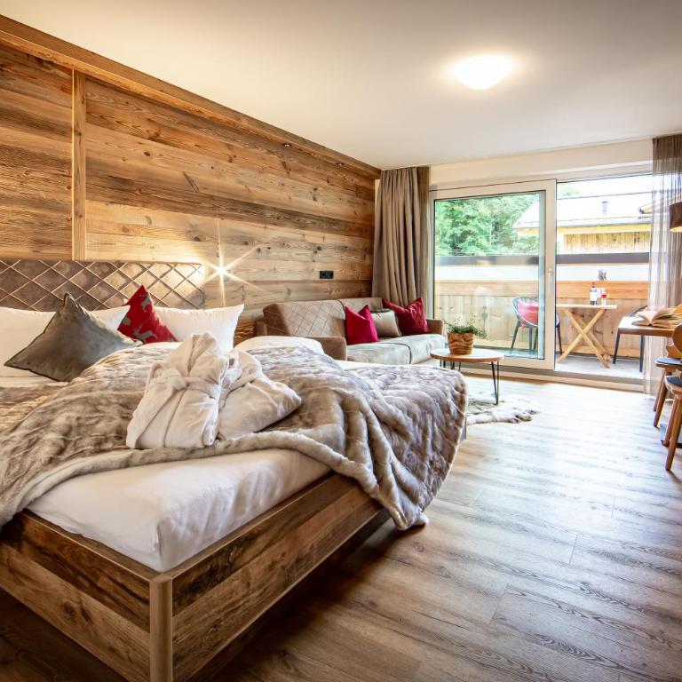 Brunnenhof Oberstdorf - Ferienwohnungen mit Hotel Service - Superior Studio - 1