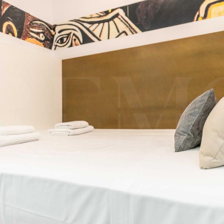 Paloma & Claude Suite Picasso-Inspired REMS - Apartamento Estudio - 17