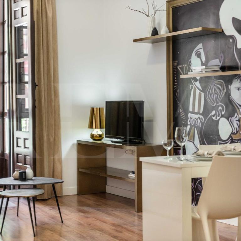 Paloma & Claude Suite Picasso-Inspired REMS - Apartamento Estudio - 6