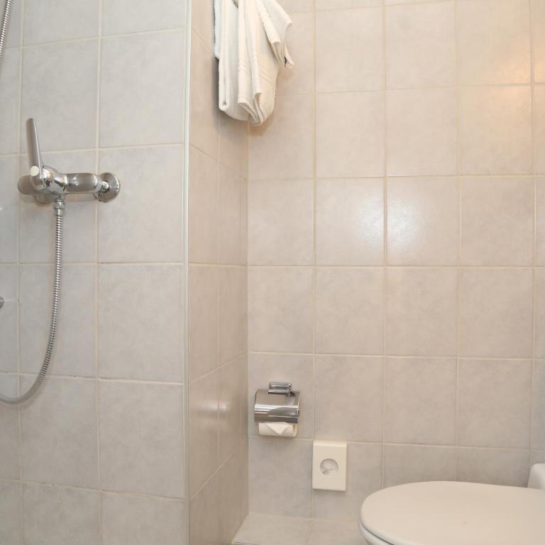 Hotel Crystal Interlaken - Standard Einzelzimmer - 1