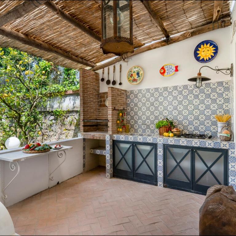 Villa Gilù in Sorrento coast - De Vivo Realty - Three-Bedroom Villa - 54