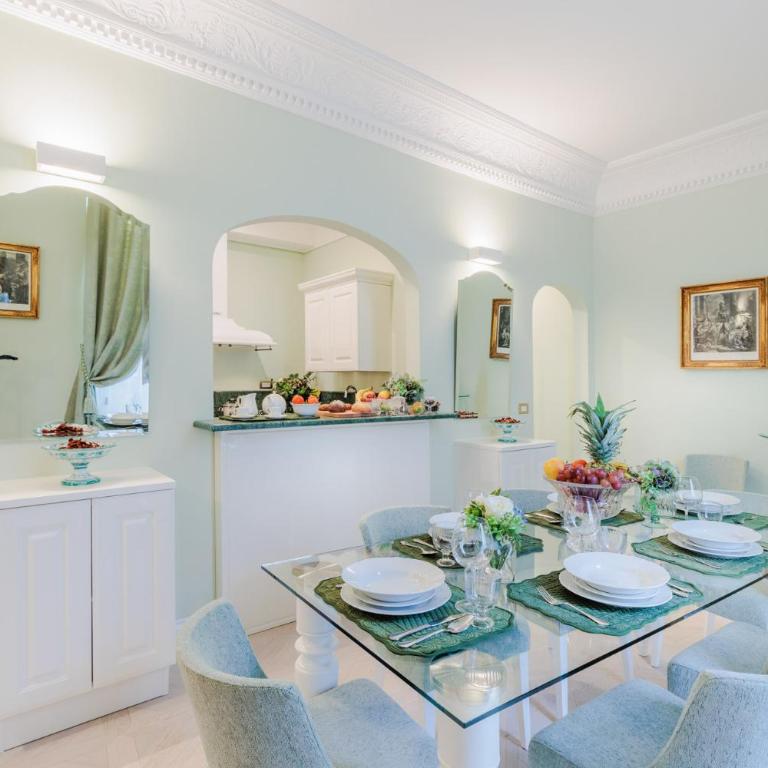 The Duchess Chambers, the Luxury Grand 3 bedrooms - Three-Bedroom Apartment - 9