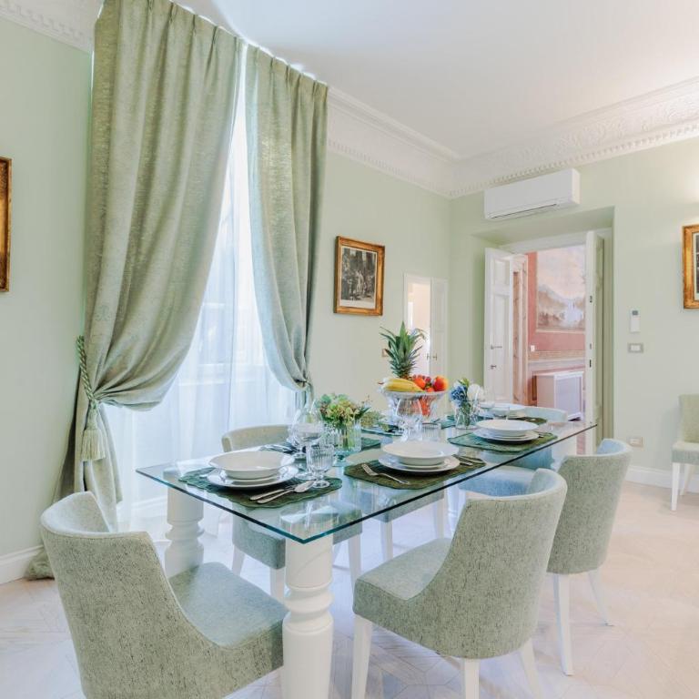 The Duchess Chambers, the Luxury Grand 3 bedrooms - Three-Bedroom Apartment - 10