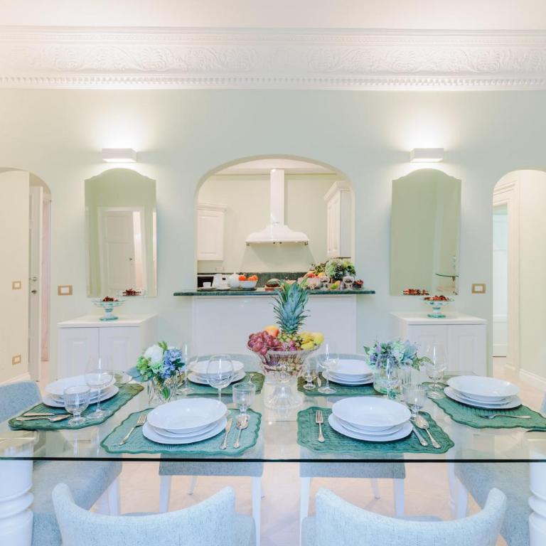 The Duchess Chambers, the Luxury Grand 3 bedrooms - Three-Bedroom Apartment - 28