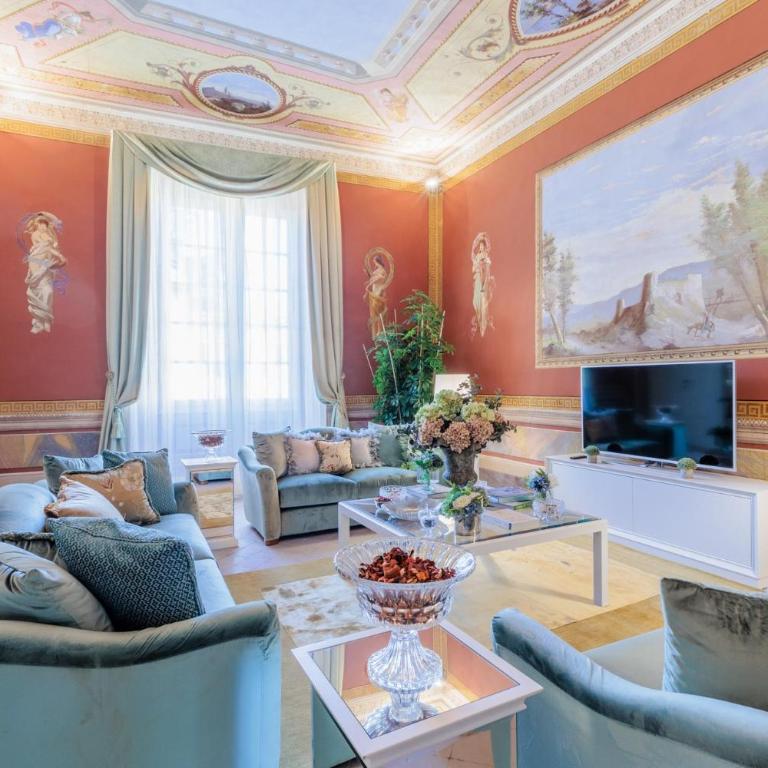 The Duchess Chambers, the Luxury Grand 3 bedrooms - Three-Bedroom Apartment - 5