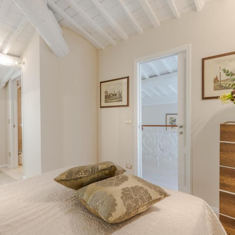 The Duchess Chambers, the Luxury Grand 3 bedrooms - Three-Bedroom Apartment - 47