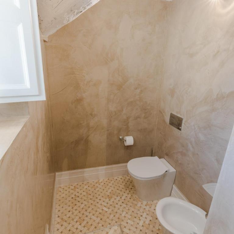 The Duchess Chambers, the Luxury Grand 3 bedrooms - Three-Bedroom Apartment - 51