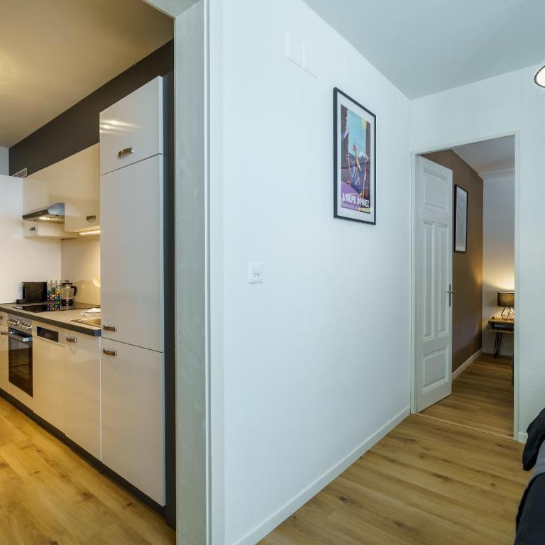Heart of Interlaken Apartments - Appartamento con 2 Camere da Letto - 3