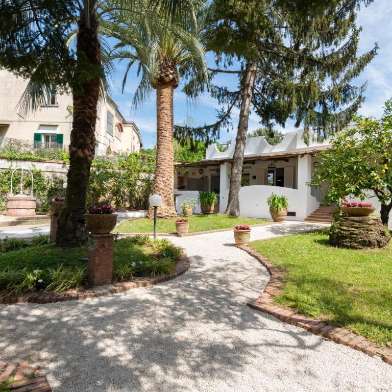Villa Gilù in Sorrento coast - De Vivo Realty - Three-Bedroom Villa - 6