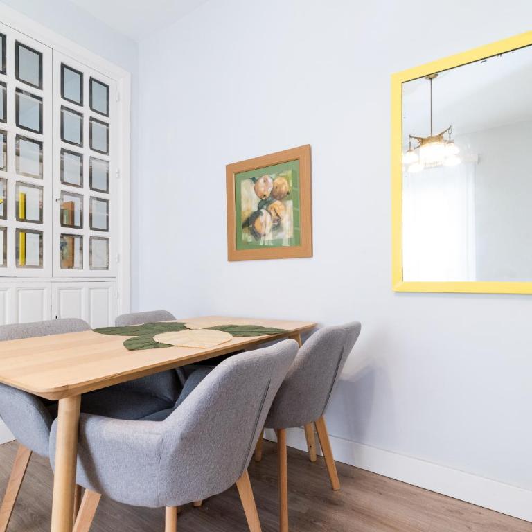 Apartamento Casa Inés Granada - Three-Bedroom Standard Apartment - 13