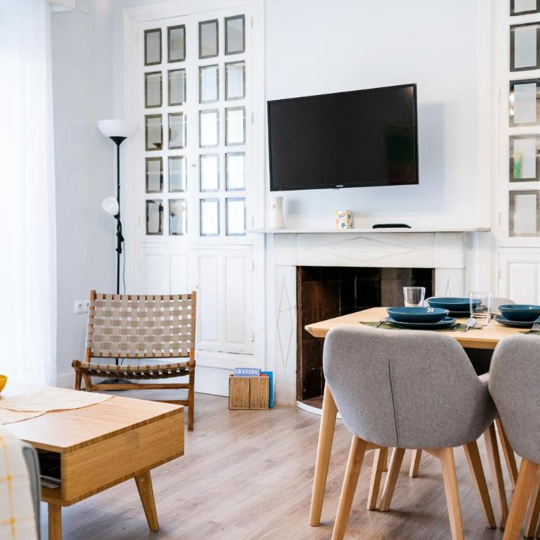 Apartamento Casa Inés Granada - Three-Bedroom Standard Apartment - 9