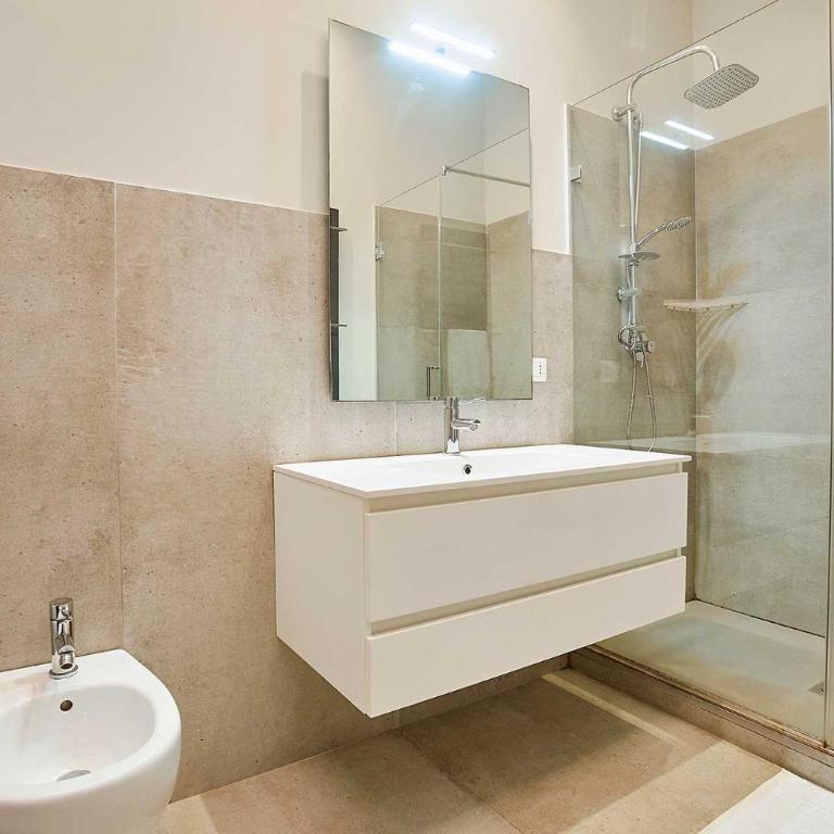 KMC suites - Yellow - Apartment - 13