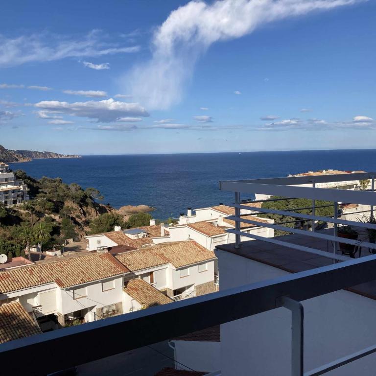 Espiga – Vistas al Mar en Cala Salions (6 pax) - Apartamento con vistas al lago - 2