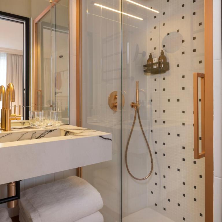 Alberte Hôtel - Chambre Deluxe - 4