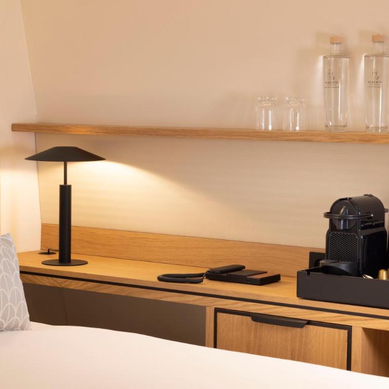 Alberte Hôtel - Chambre Double Deluxe avec Balcon - 2