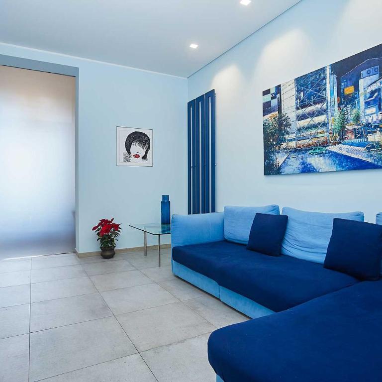 KMC suites - Purple - Apartment - 2
